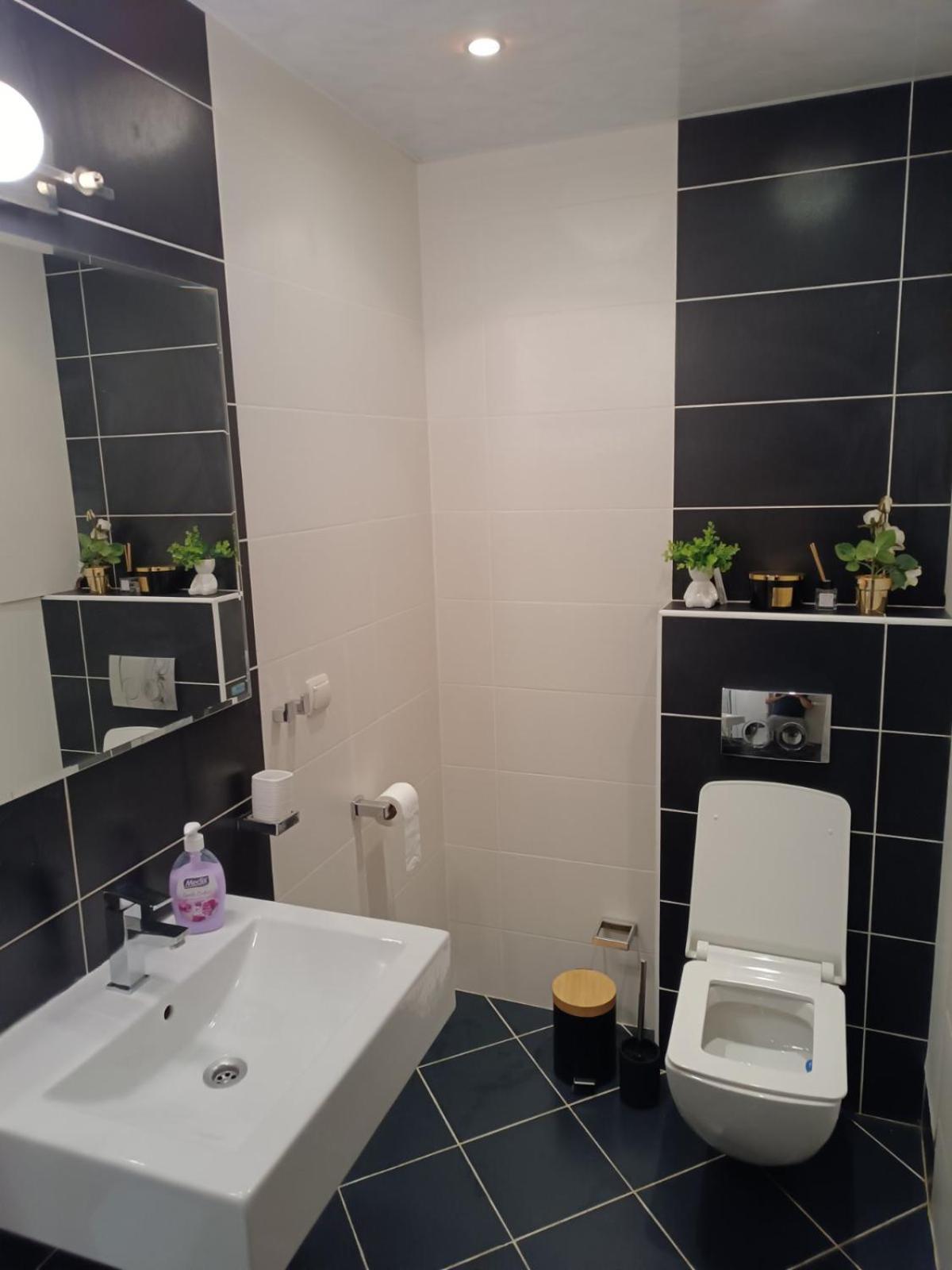 Apartment Marina Βάρνα Εξωτερικό φωτογραφία